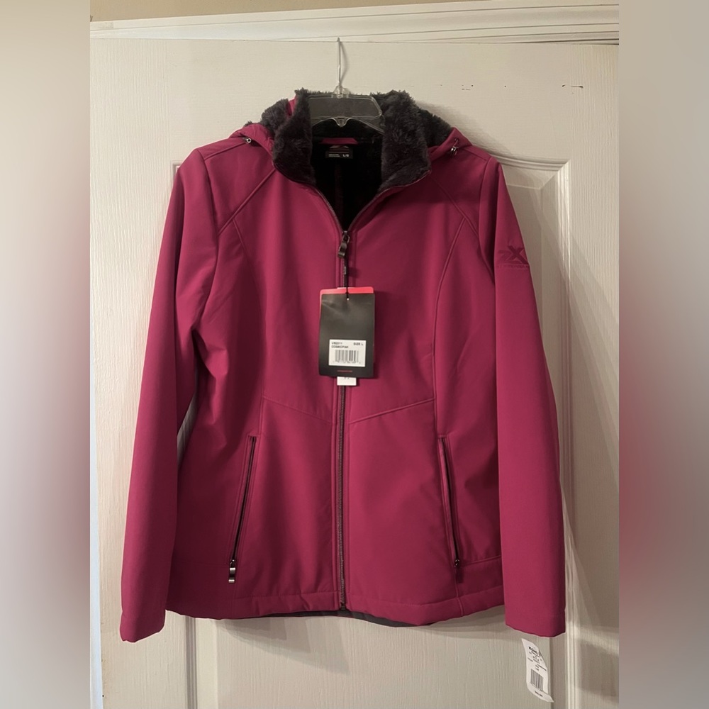 NWT-ZeroXposur Soft Shell Jacket